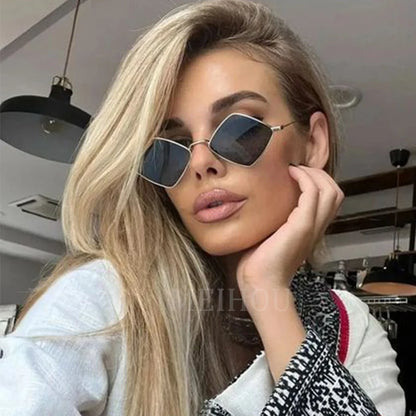 Sunglasses Hipster Polygon Women  Irregular Vintage Small Frame Rhombus Ladies Sunglasses Shades Retro Alloy Eyewear Black